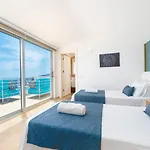 6 Bedroom Villa