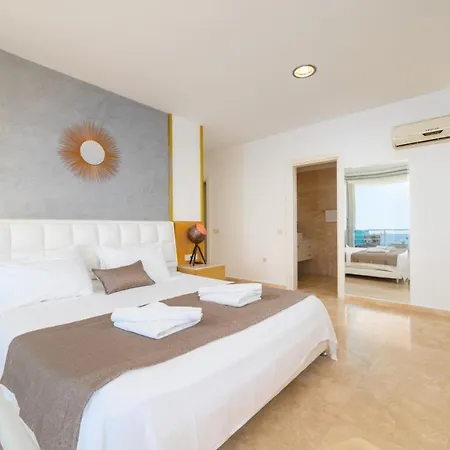 6 Bedroom * Kalkan